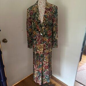 Saks Two Piece Skirt Suit
